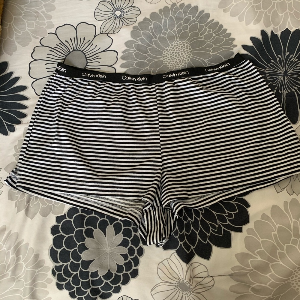 Sleeping shorts